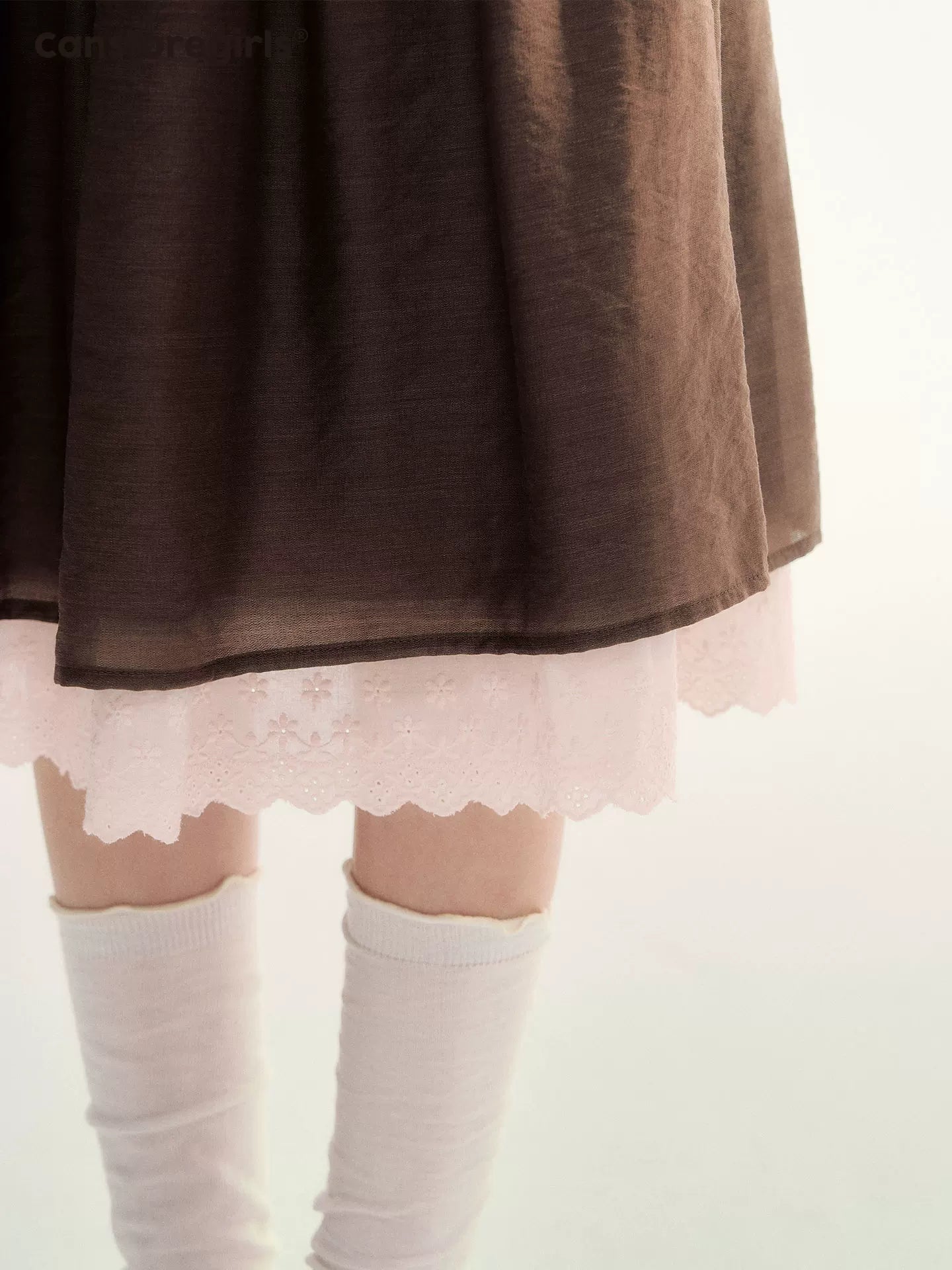 Lace trim a-line skirt with elastic waistband