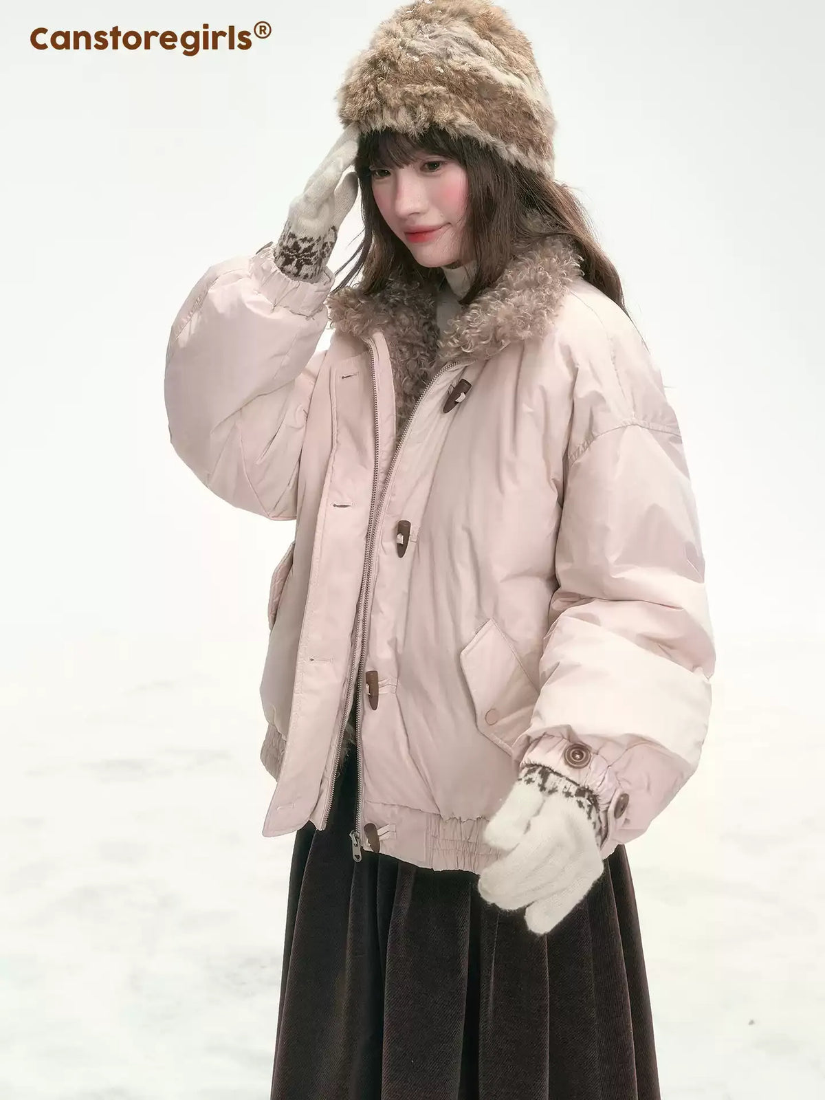 Pink winter short down jacket with horn buttons